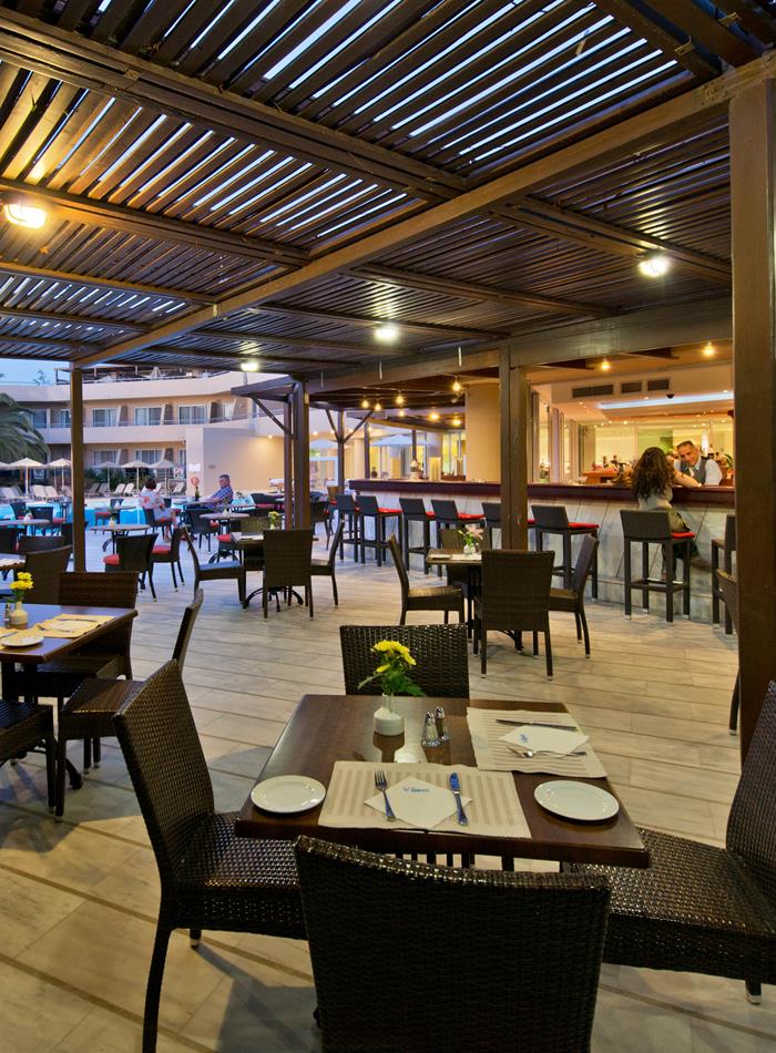 DIONYSUS POOL RESTAURANT